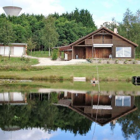 Lieux-Au-Lac Augignac Buitenkant foto