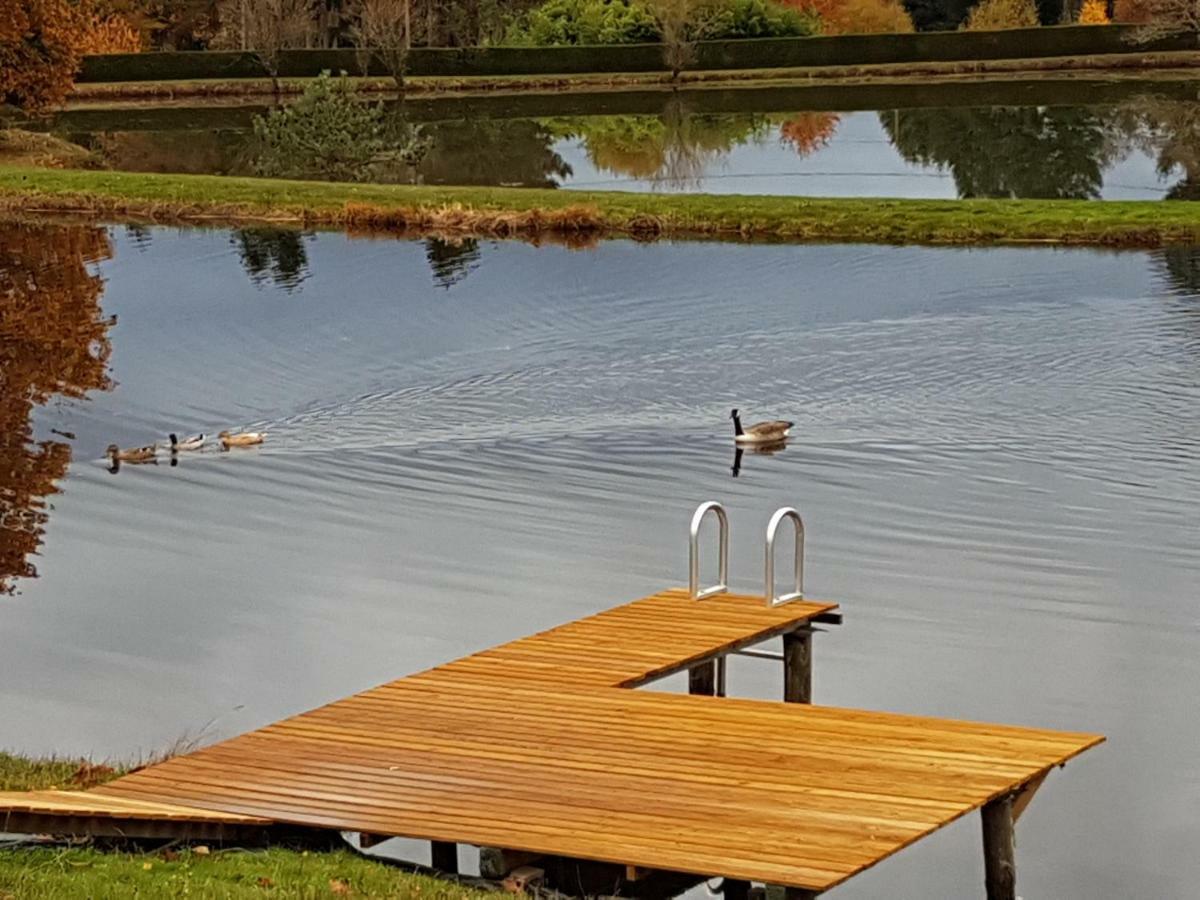 Lieux-Au-Lac Augignac Buitenkant foto